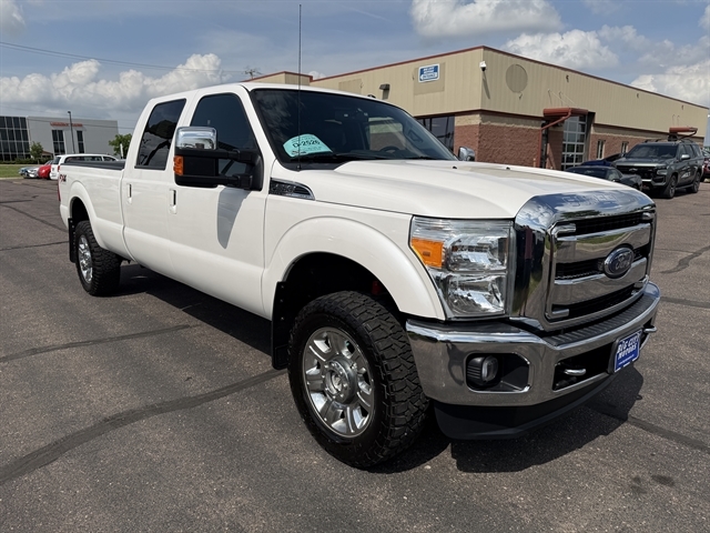 2016 Ford F-350 Lariat 4x4 Crew Cab 6-1/2' Box SRW's photo