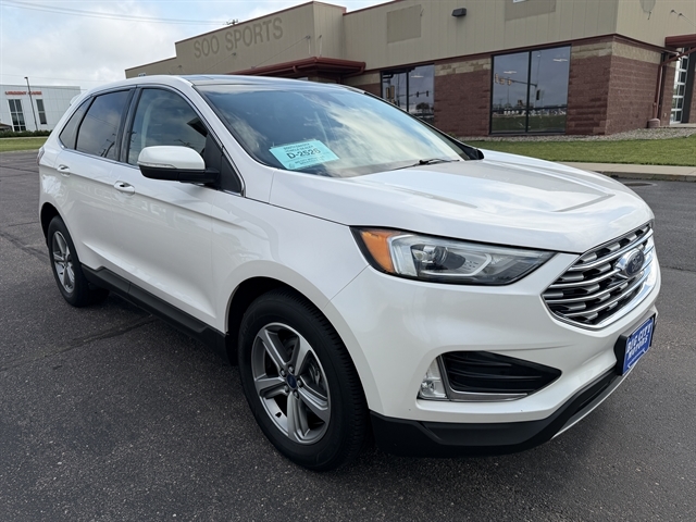 2019 Ford Edge SEL AWD's photo
