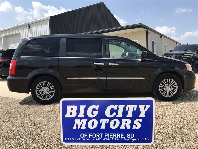 2014 Chrysler Town & Country
