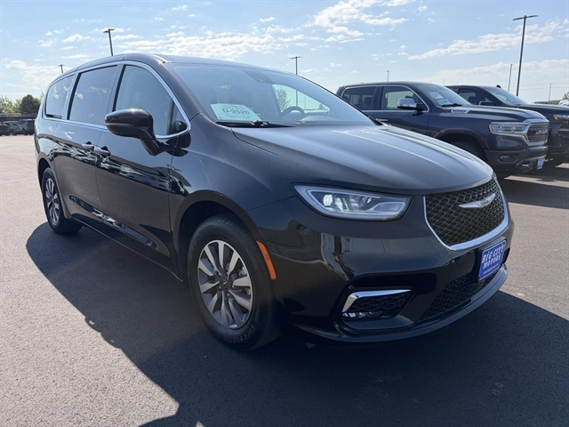 2024 Chrysler Pacifica