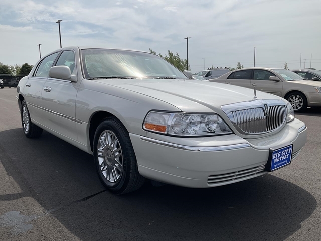 2007 Lincoln Town Car