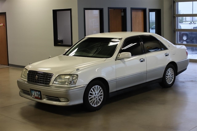 2000 TOYOTA CROWN