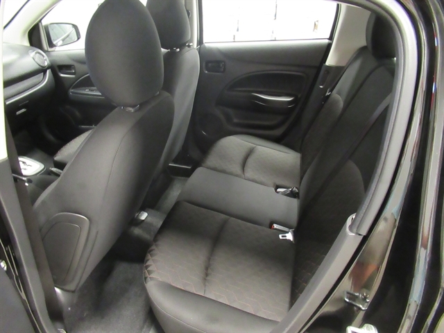2024 Mitsubishi Mirage ES photo 11