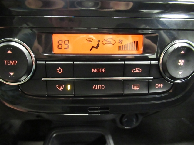2024 Mitsubishi Mirage ES photo 18
