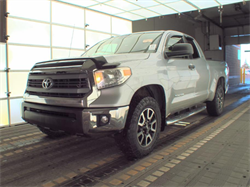 2014 Toyota Tundra 4WD Truck