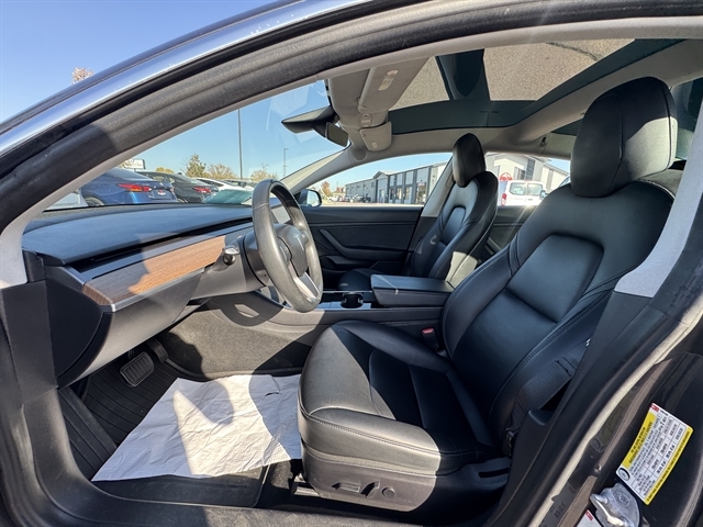2018 Tesla Model 3 Long Range Dual Motor - Photo 9