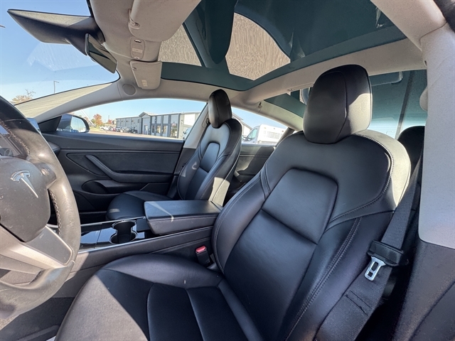 2018 Tesla Model 3 Long Range Dual Motor - Photo 10
