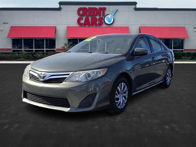 2012 TOYOTA CAMRY