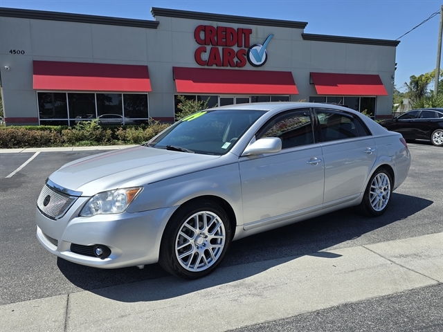 2009 TOYOTA AVALON
