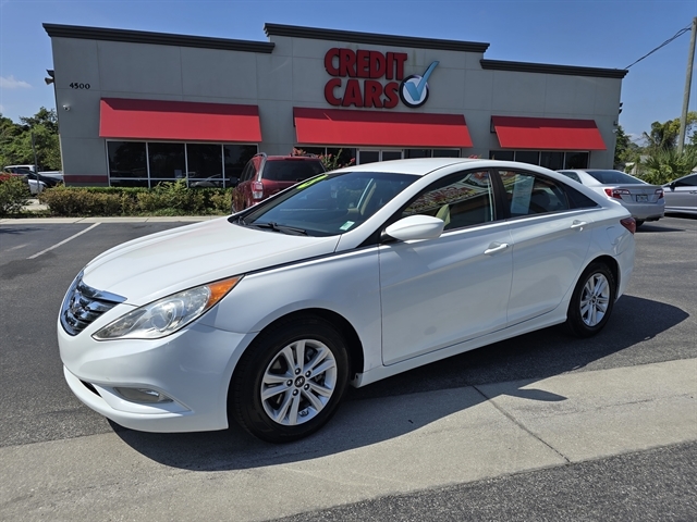 2013 HYUNDAI SONATA