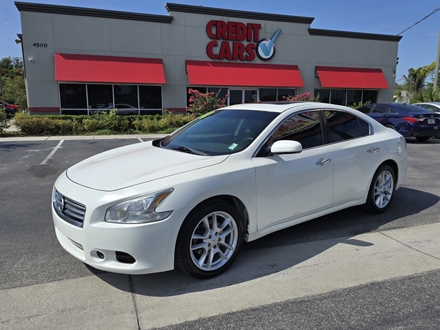 2014 NISSAN MAXIMA