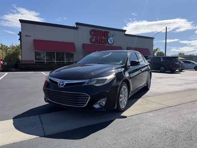 2014 Toyota Avalon XLE Premium's photo