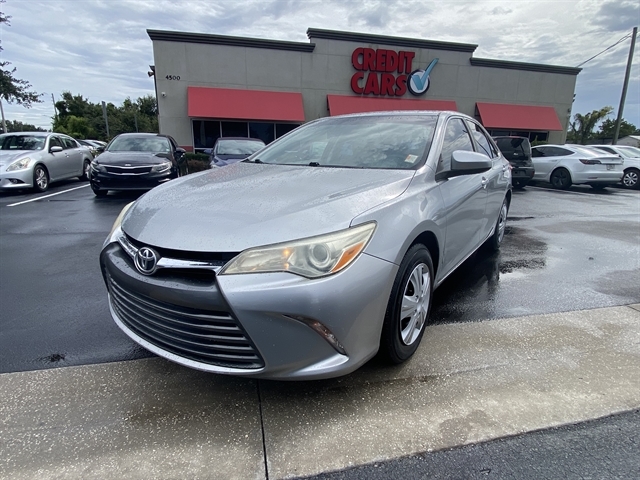 2016 TOYOTA CAMRY