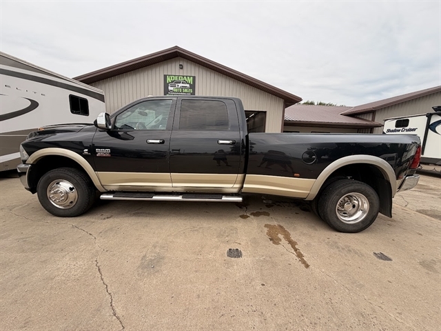 2011 RAM 3500 Laramie 4X4 Crew Cab LWB DRW's photo