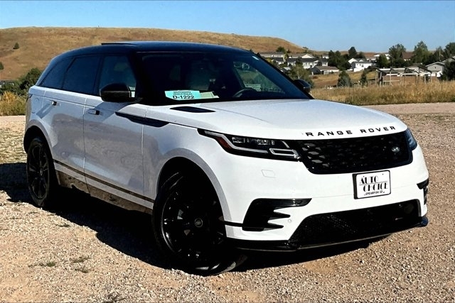 2023 Land Rover Range Rover Velar R-Dynamic S photo 3