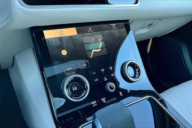 2023 Land Rover Range Rover Velar R-Dynamic S photo 15