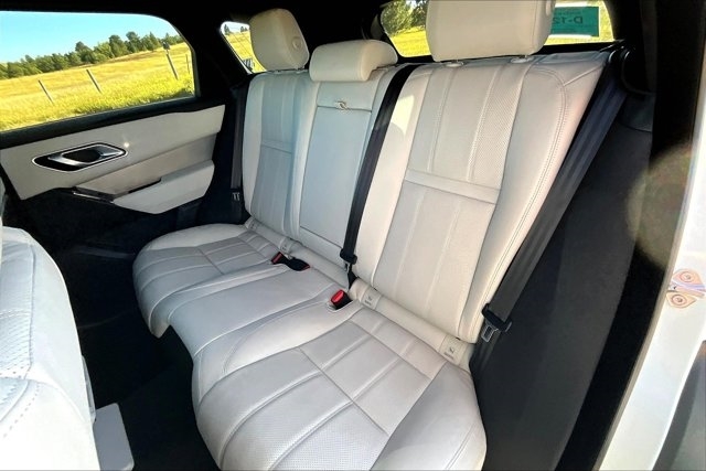 2023 Land Rover Range Rover Velar R-Dynamic S photo 22
