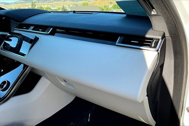 2023 Land Rover Range Rover Velar R-Dynamic S photo 25