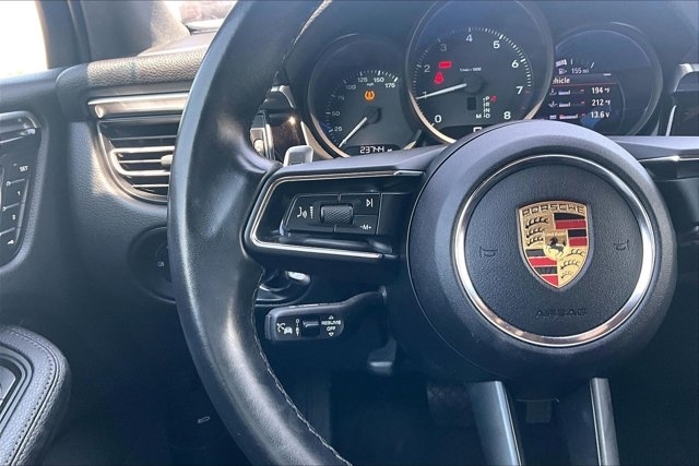 2024 Porsche Macan Base - Photo 11