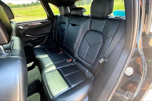 2024 Porsche Macan Base - Photo 22