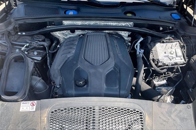 2024 Porsche Macan Base - Photo 30