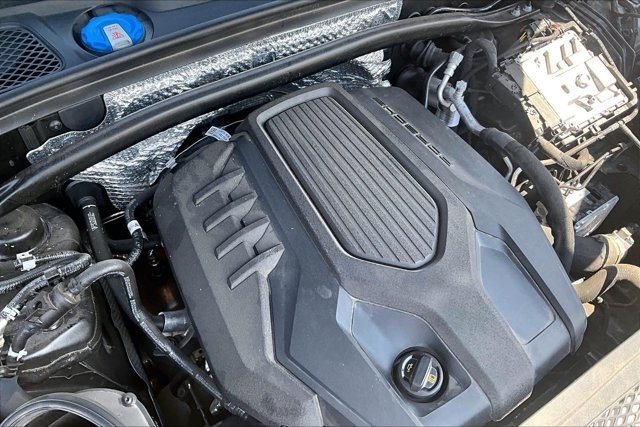 2024 Porsche Macan Base - Photo 31
