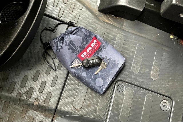 2021 Ram 2500 photo 26