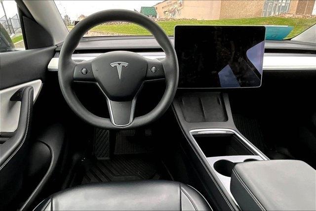 2021 Tesla Model Y Long Range photo 8