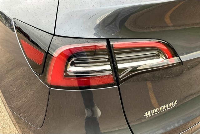 2021 Tesla Model Y Long Range photo 20