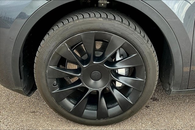 2021 Tesla Model Y Long Range photo 28