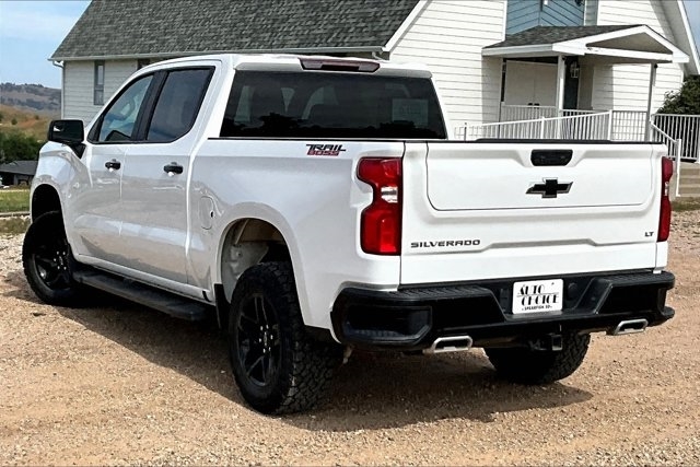 2023 Chevrolet Silverado 1500 LT Trail Boss photo 2