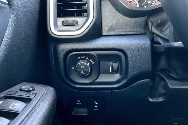 2022 Ram 1500 Big Horn Night Edition photo 14