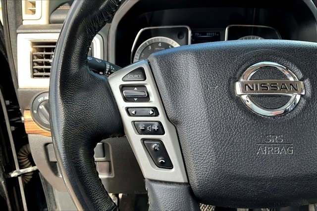 2017 Nissan Titan SL PRO-4X photo 10