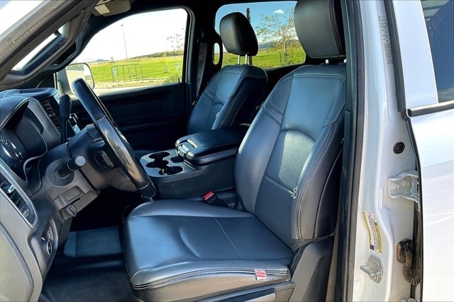 2022 Ram 3500 Tradesman SLT Laramie Limited photo 19