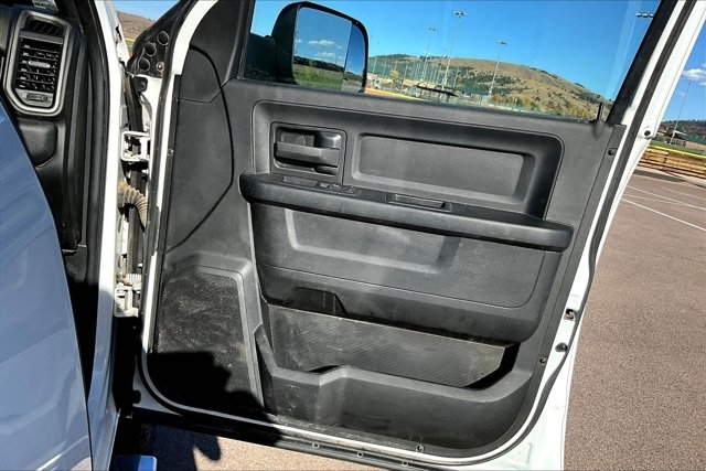2022 Ram 3500 Tradesman SLT Laramie Limited photo 24