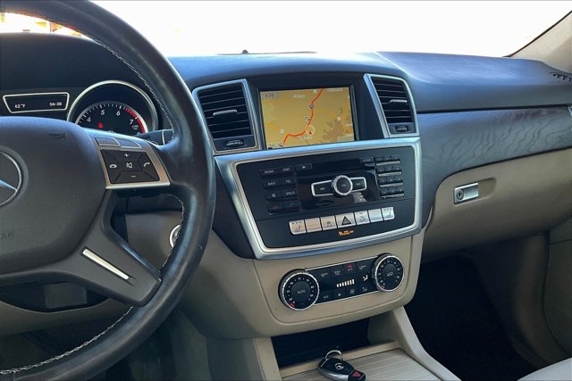 2013 Mercedes Benz ML 350 photo 9
