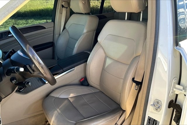 2013 Mercedes Benz ML 350 photo 17