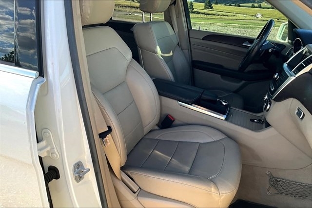 2013 Mercedes Benz ML 350 photo 25