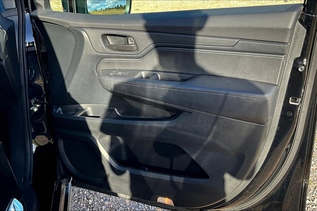 2023 Honda Odyssey EX-L photo 25