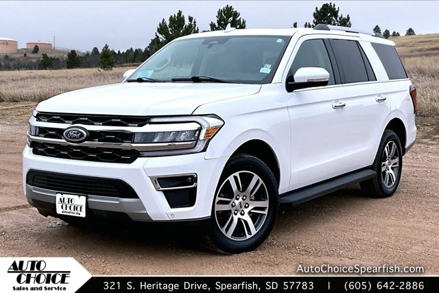2024 Ford Expedition Limited's photo