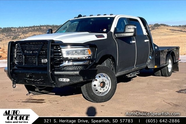 2024 RAM Ram 3500 Chassis Cab Laramie