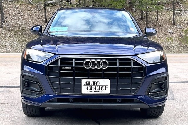 2025 Audi Q5 40 Premium quattro's photo