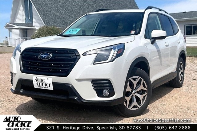 2023 Subaru Forester Premium's photo