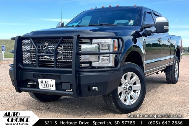 2018 Ford F-250 Platinum 4x4 Crew Cab 8' Box's photo