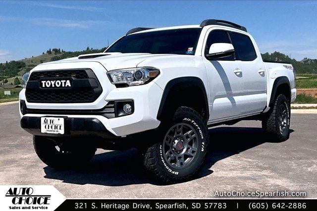 2016 Toyota Tacoma TRD Off Road Double Cab 4x4 V6 M/T SB's photo