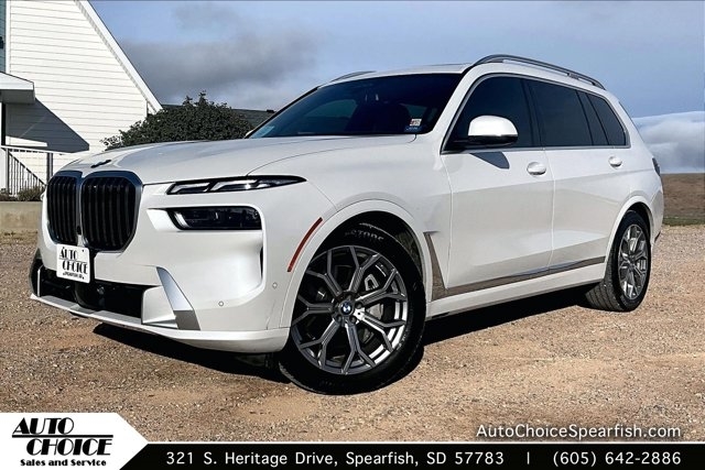 2023 BMW X7