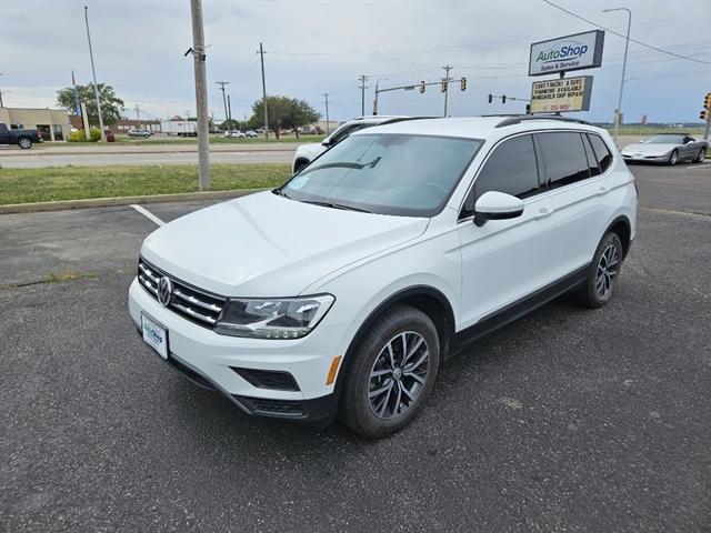 2018 Volkswagen Tiguan 2.0T SE 4Motion's photo