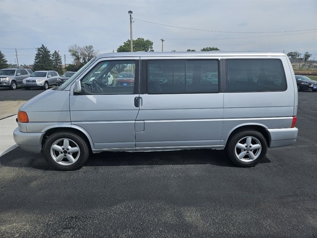2003 VOLKSWAGEN EUROVAN