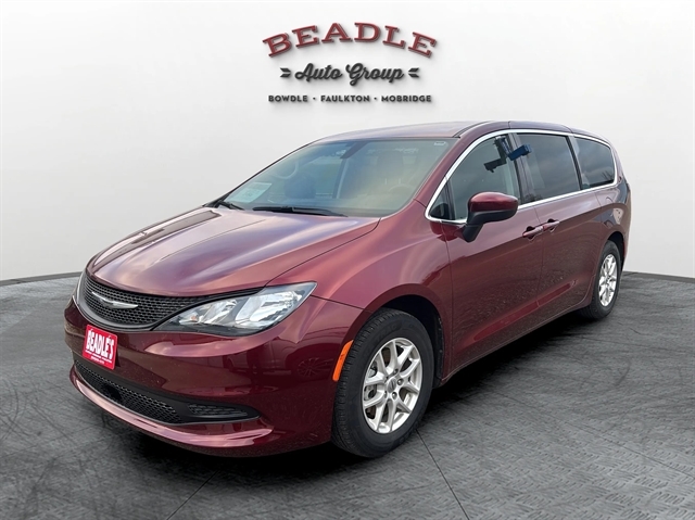 2022 Chrysler Voyager