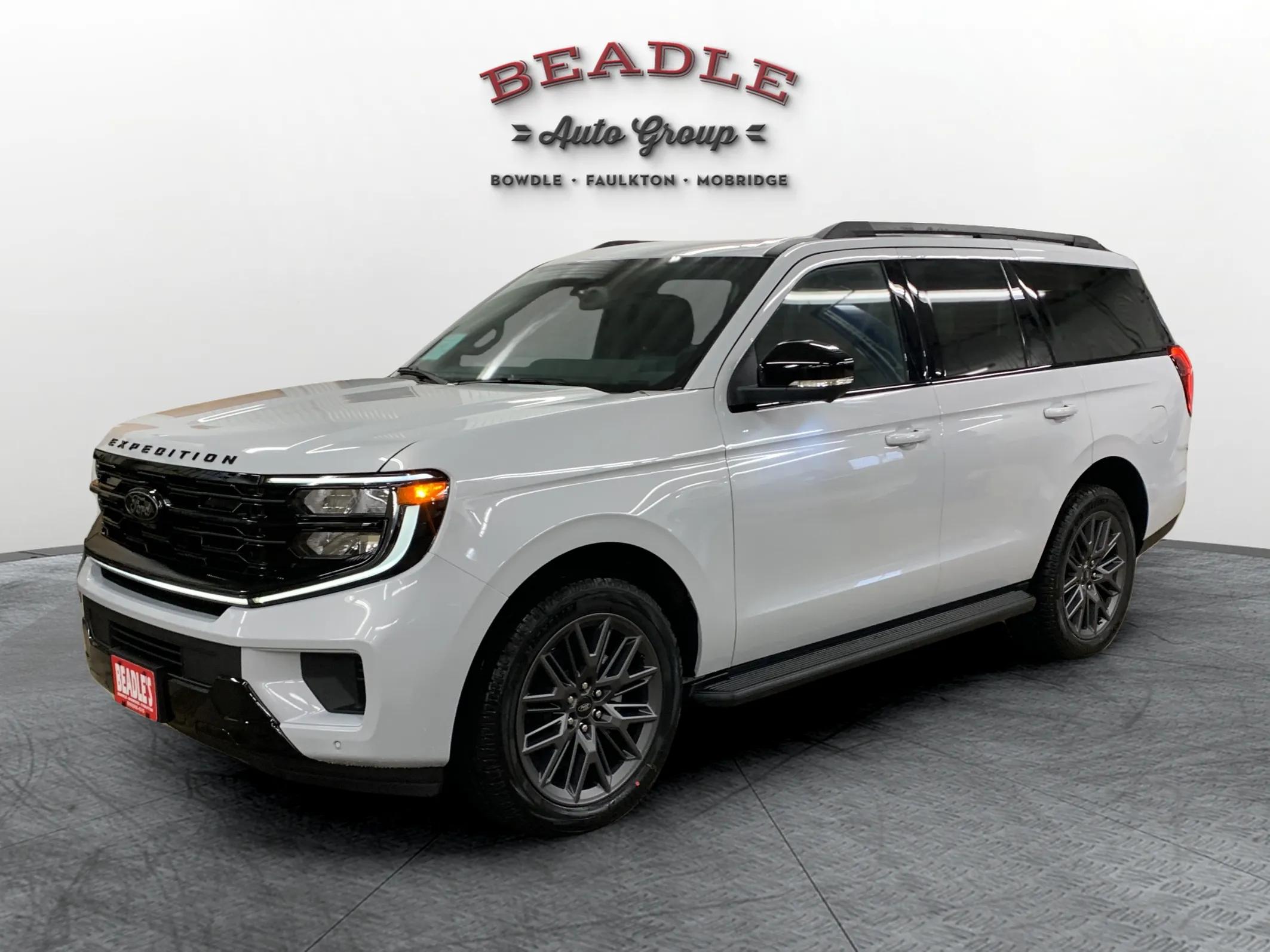 2026 Ford Expedition Platinum's photo